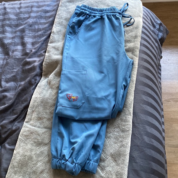 Blue Scrubs Set - Picture 2 of 2